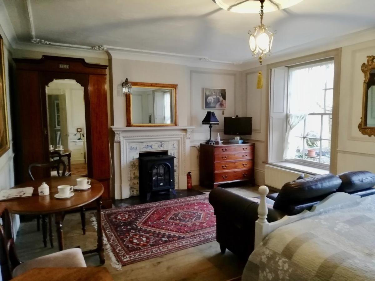 Bed and Breakfast Dolphin House Batheaston Exterior foto